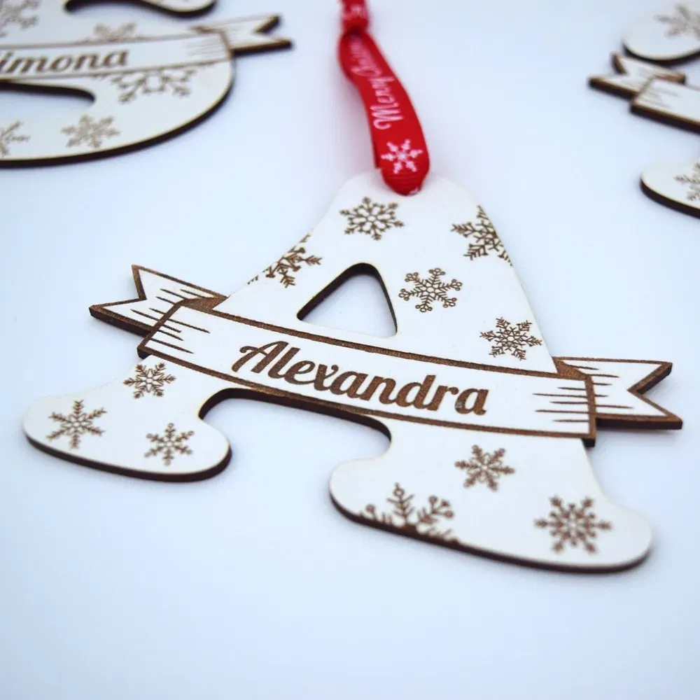 Glob Personalizat Literă Cu Nume - Lemn Alb