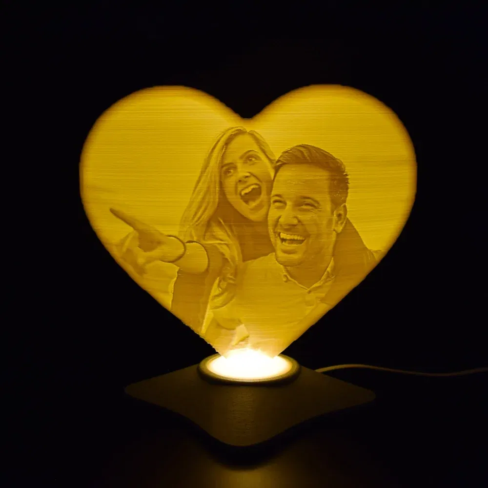 Lampă Luna 3D Personalizată - Inimioară Cu Text Și Poză