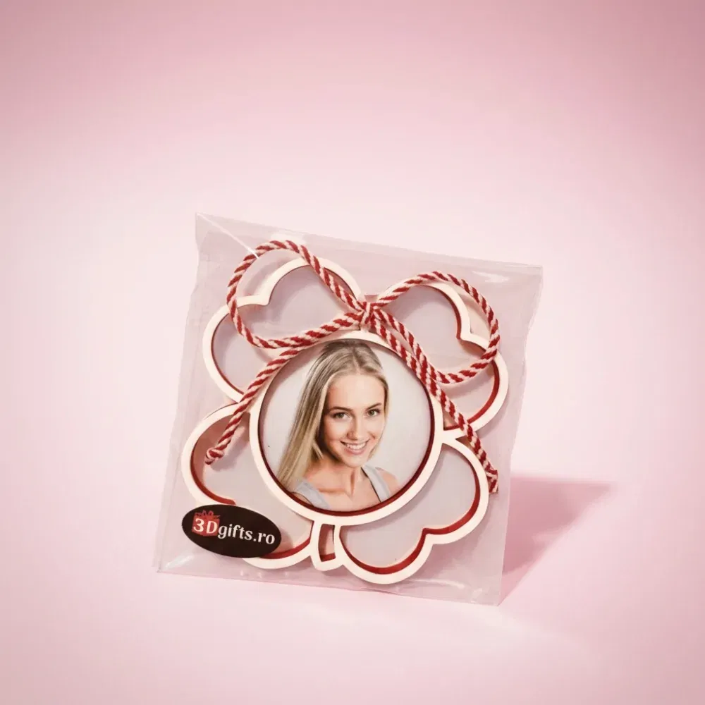 Mărțișor Personalizat 3D Magnetic - Trifoi Cu Text Mărțișor Personalizat 3D Magnetic - Trifoi Cu Text